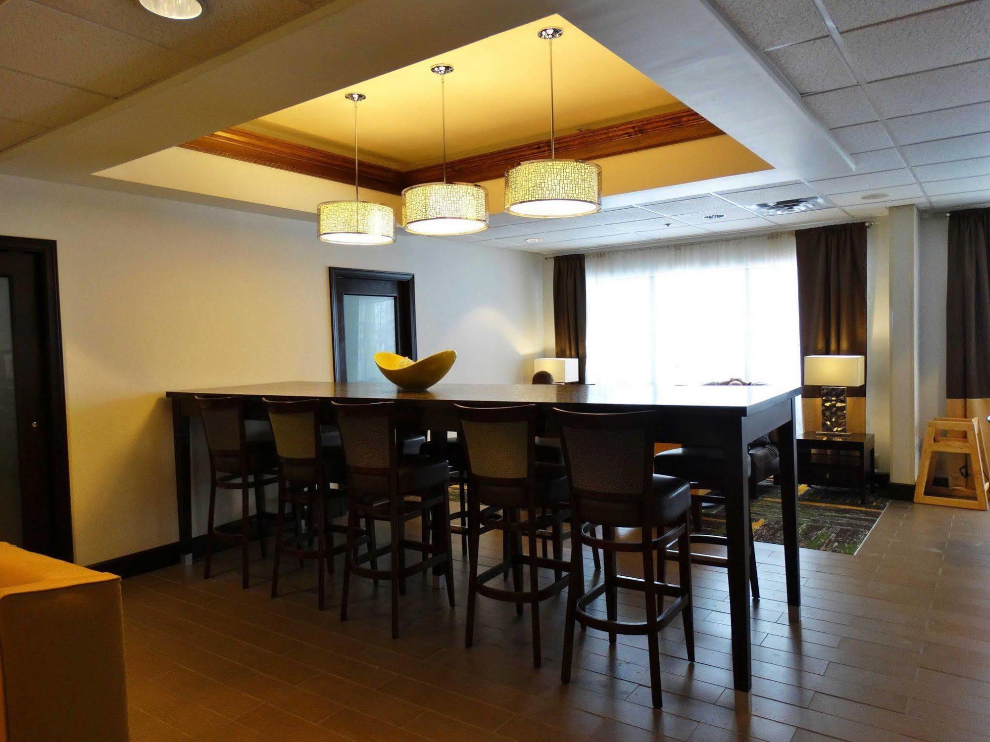 巴克汉诺希尔顿恒庭酒店 Buckhannon 外观 照片